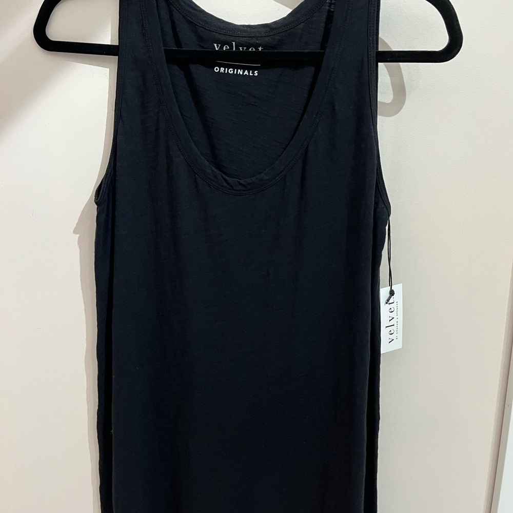 Velvet by Graham & Spencer Black Sleeveless Tank Top
